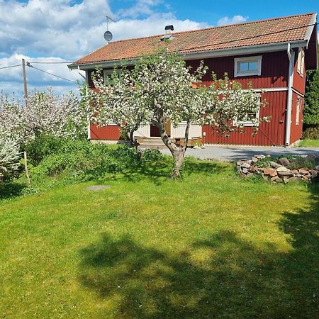 Saellinge House - Cozy Villa With Fireplace And Garden Close To Uppsala Exteriör bild