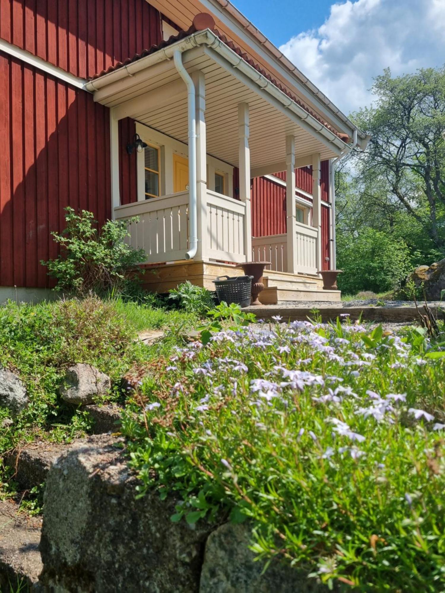 Saellinge House - Cozy Villa With Fireplace And Garden Close To Uppsala Exteriör bild