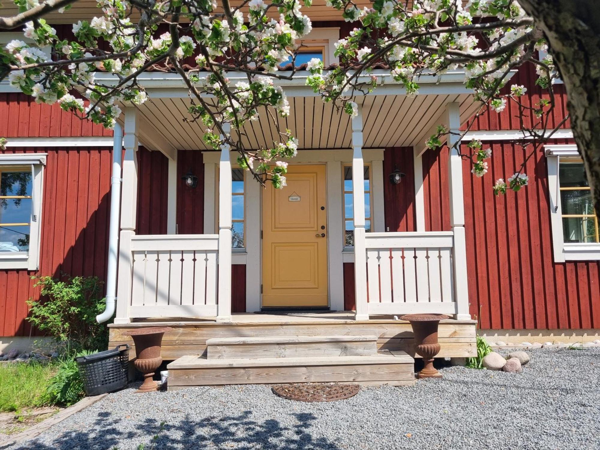 Saellinge House - Cozy Villa With Fireplace And Garden Close To Uppsala Exteriör bild