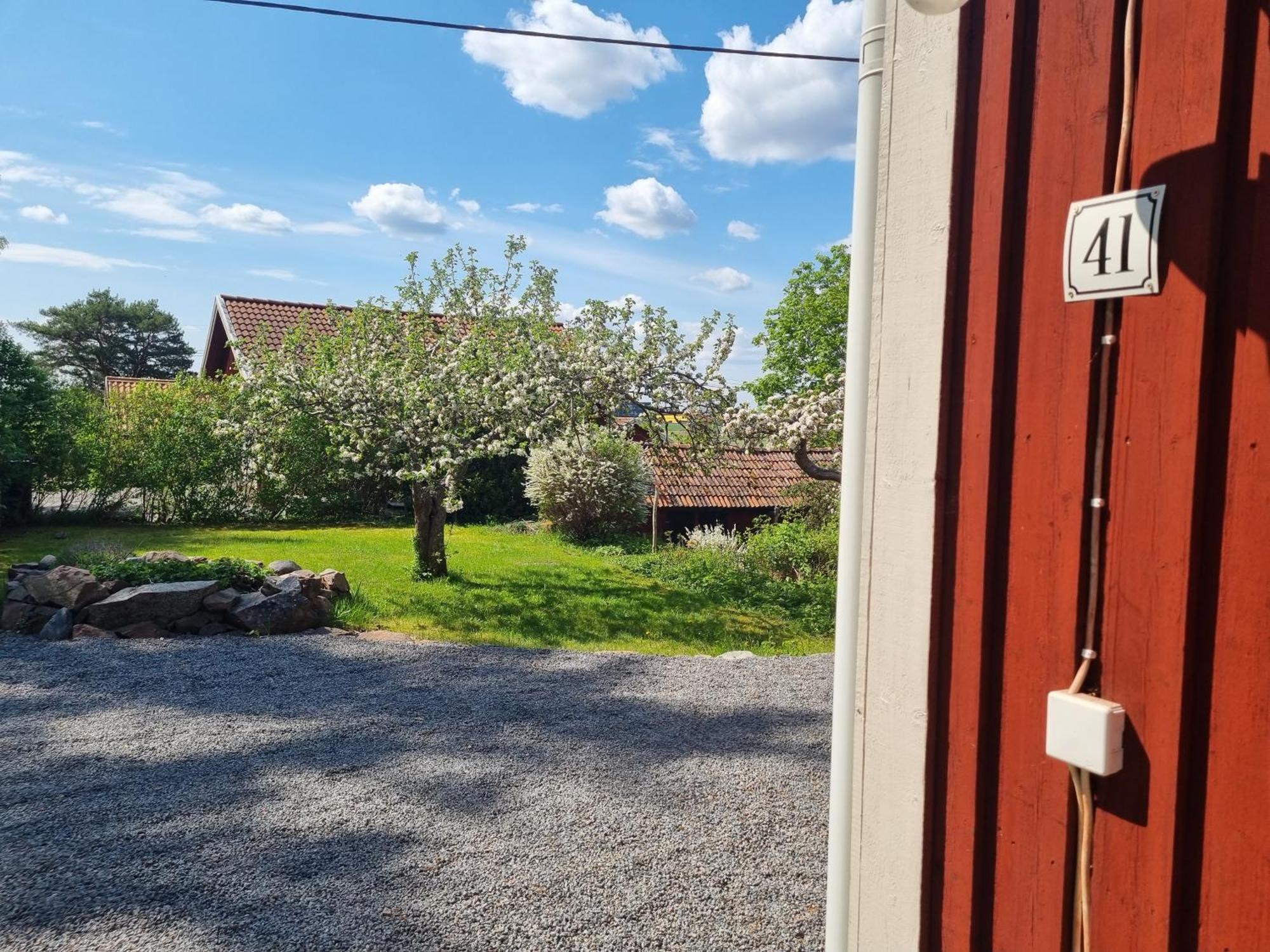 Saellinge House - Cozy Villa With Fireplace And Garden Close To Uppsala Exteriör bild