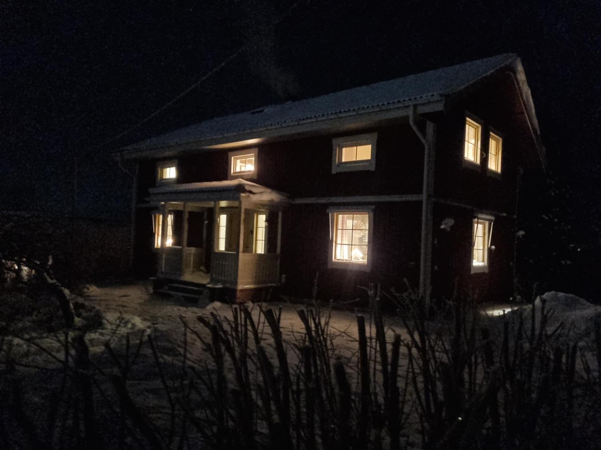 Saellinge House - Cozy Villa With Fireplace And Garden Close To Uppsala Exteriör bild